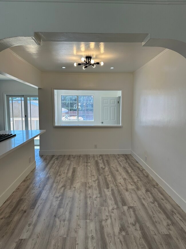 Photo - 8037 Campion Dr