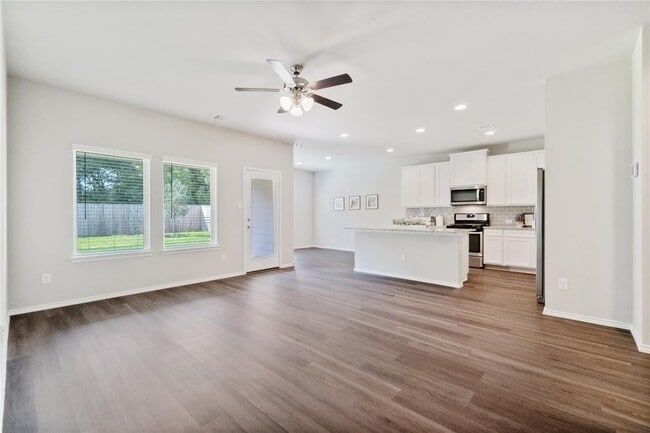 Photo - 2274 Strong Horse Dr