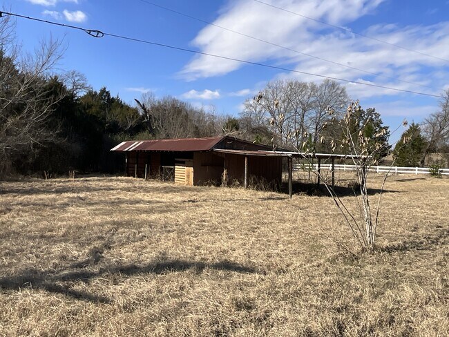 Photo - 1631 Co Rd 4413