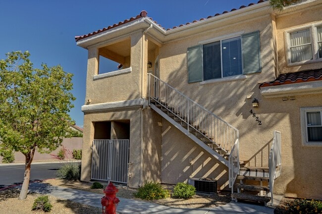 Building Photo - 251 S Green Valley Pky Unit 4822
