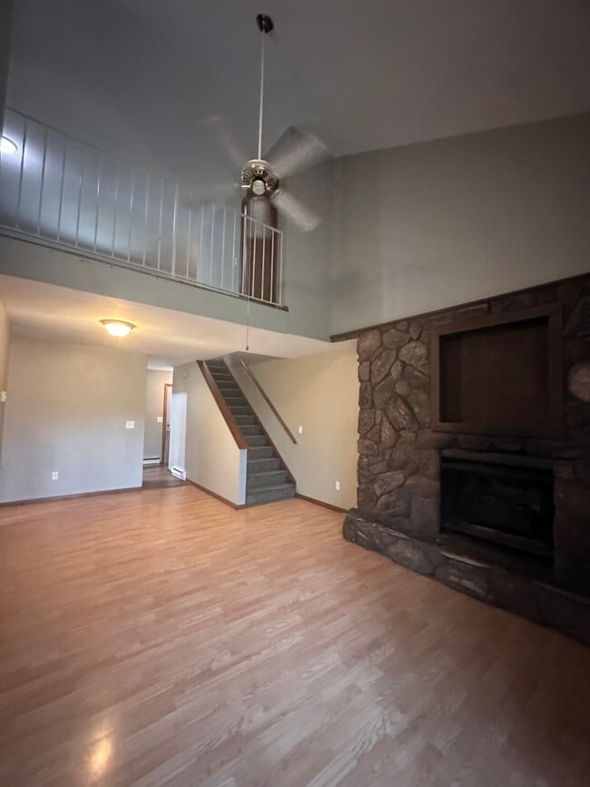 Photo - 1227 Augusta Ave Unidad 1227