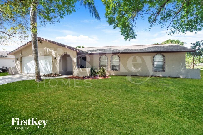 Photo - 2250 Fallon Blvd NE