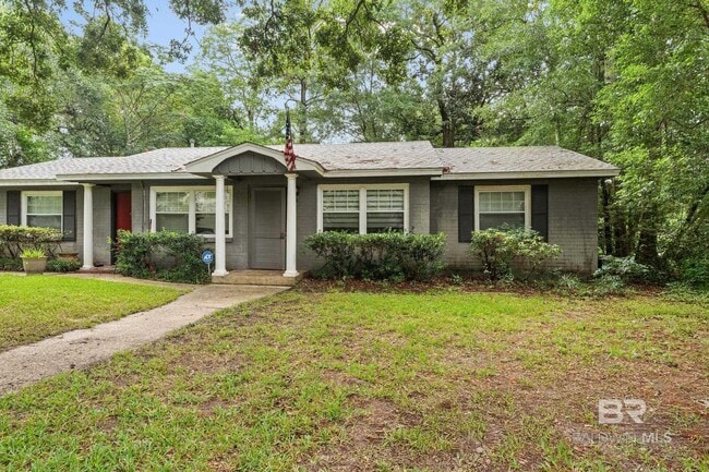 Building Photo - 200 S Hillside Ln Rental