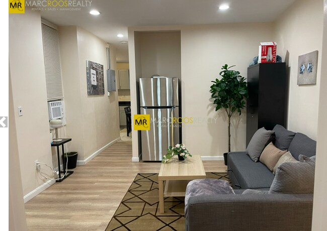 Photo - 871 Harrison Ave Unit 3