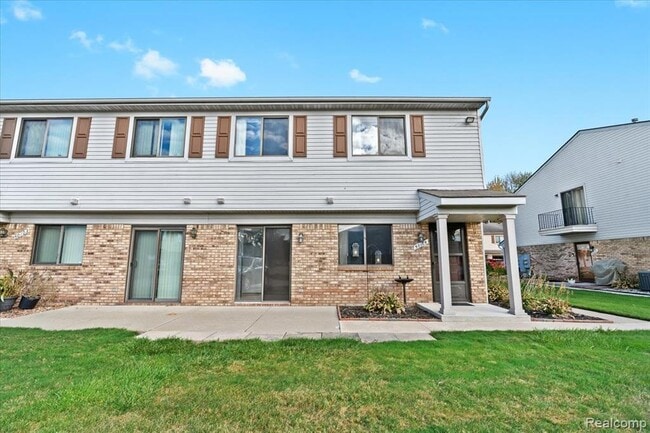 Building Photo - 50105 N Jimmy Ct Unit 159