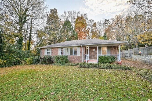 Photo - 2200 Old Spring Rd House