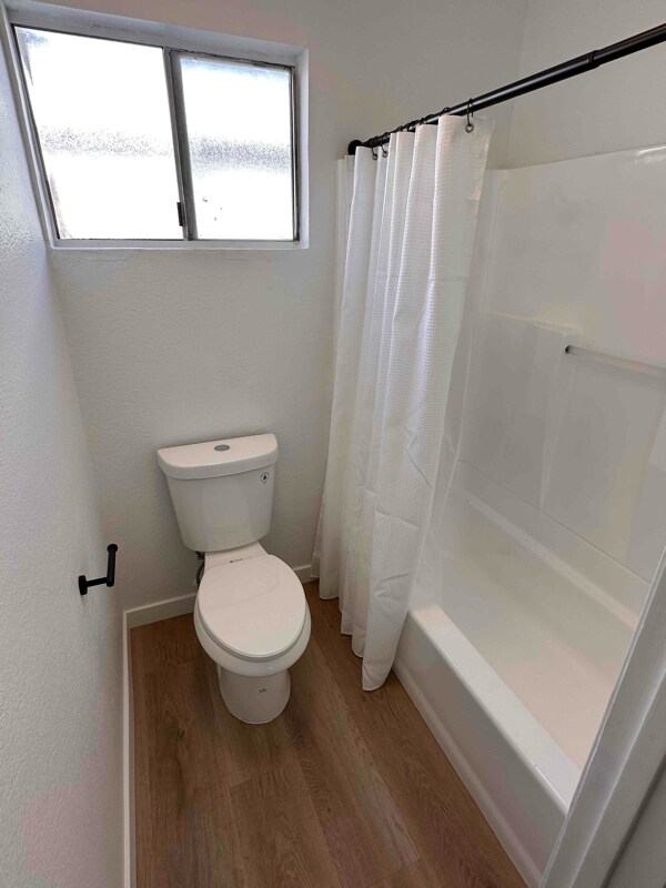 21001 Bryant St Apartment Unit 2 Los Angeles, CA