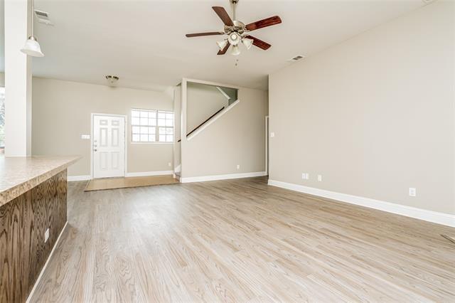 Photo - 431 Parker Dr