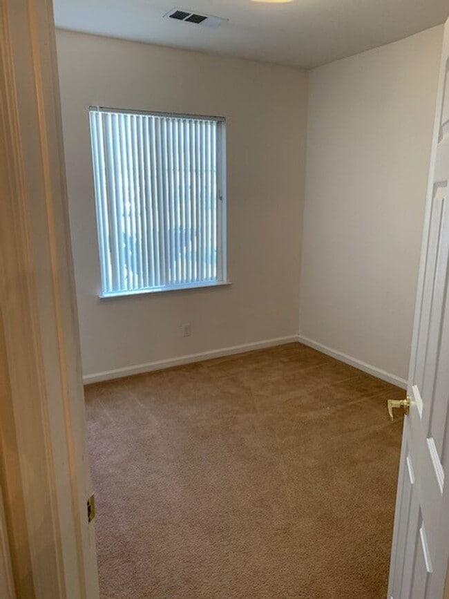 Photo - 4 Bedroom 2 Bath Home Available Now!