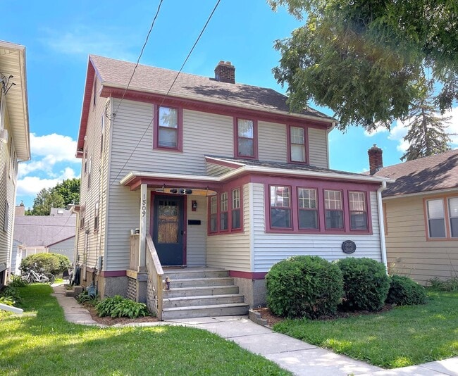 Building Photo - 1509 Madison St Rental