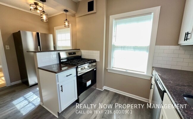 Photo - 19627 Winslow Rd Unit 1962-UP