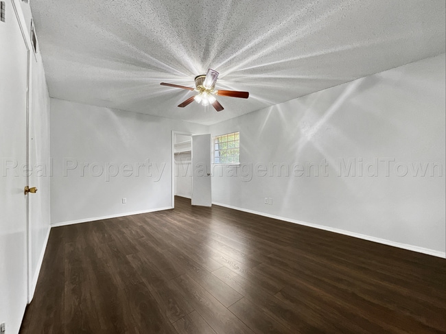 Photo - Charming Home in North Arlington