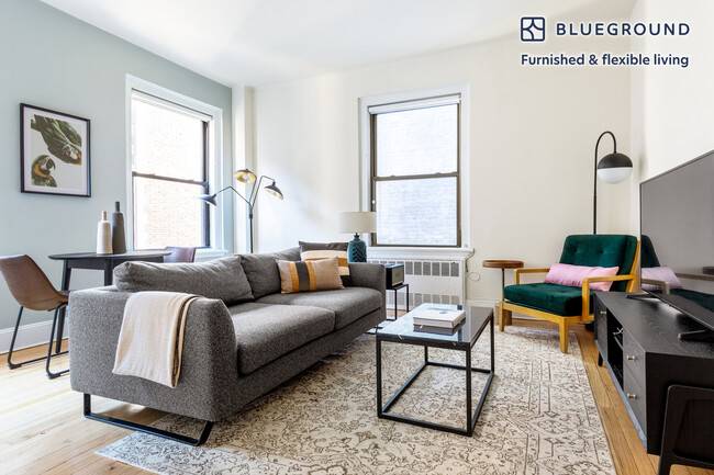 Building Photo - 952 5th Ave Rental