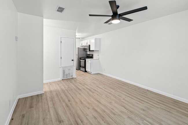 Photo - 3038 Weir Ave Unit 3040 Weir Ave