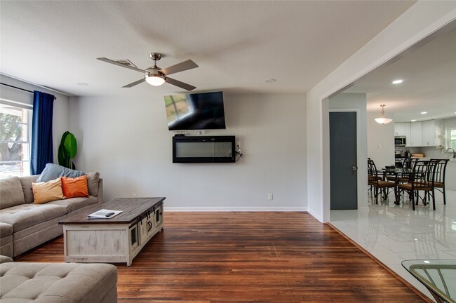 Photo - 8922 Opelika St