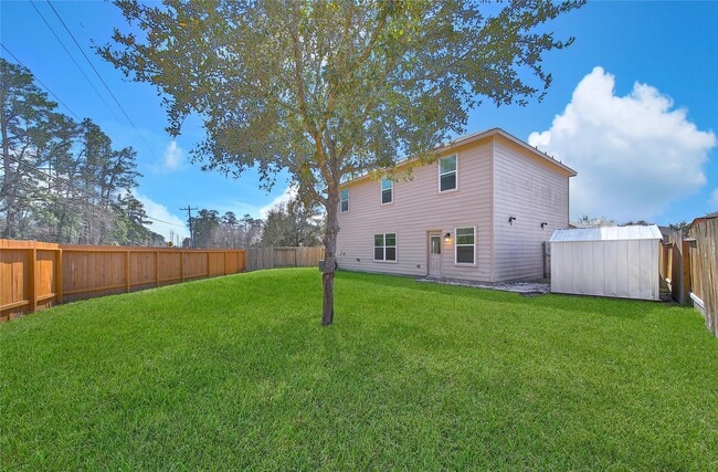 Photo - 305 Crooked Pine Court