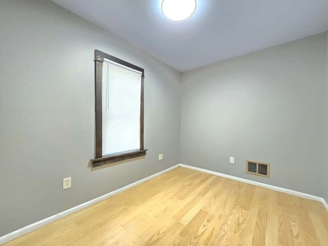 Photo - 1213 W Lexington Ave