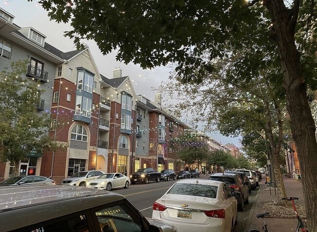 Photo - "Chic Urban Retreat: Stylish 1-Bed Condo with Hardwood Floors in the Heart of Denver!" Unit 907