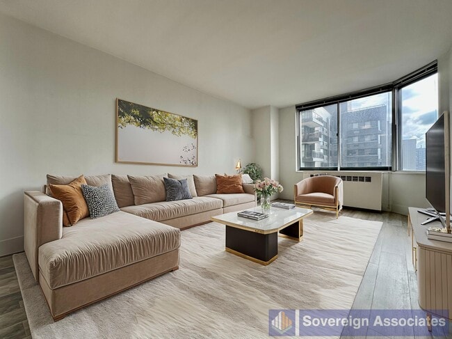 Photo - 1735 York Ave Apartment Unit 24F