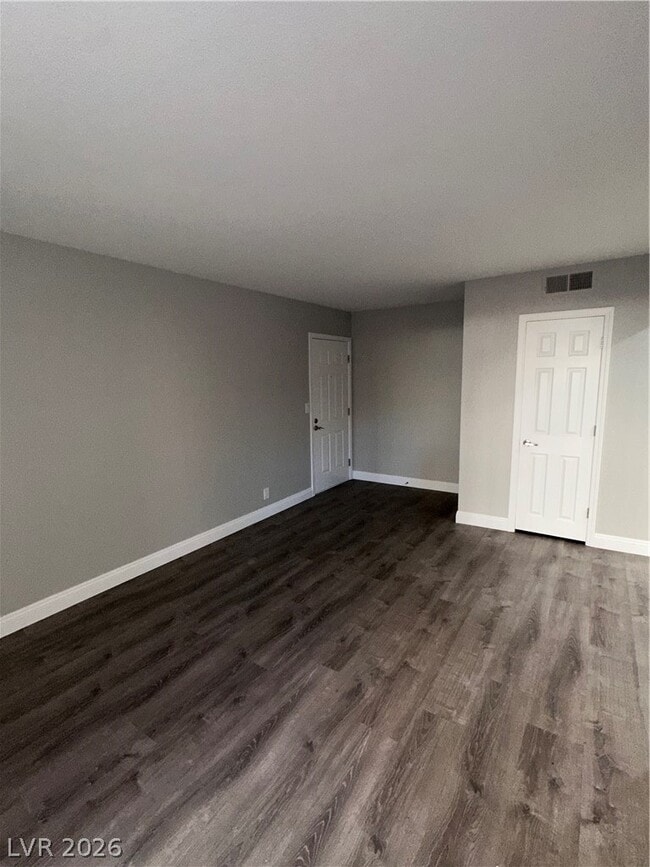 Photo - 4310 Sandy River Dr Unidad 53