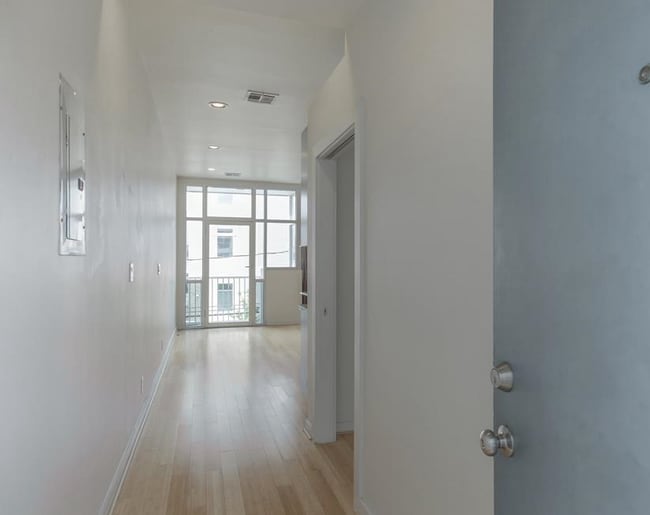 Photo - 1406 Columbus-183.91 Unit 183.91