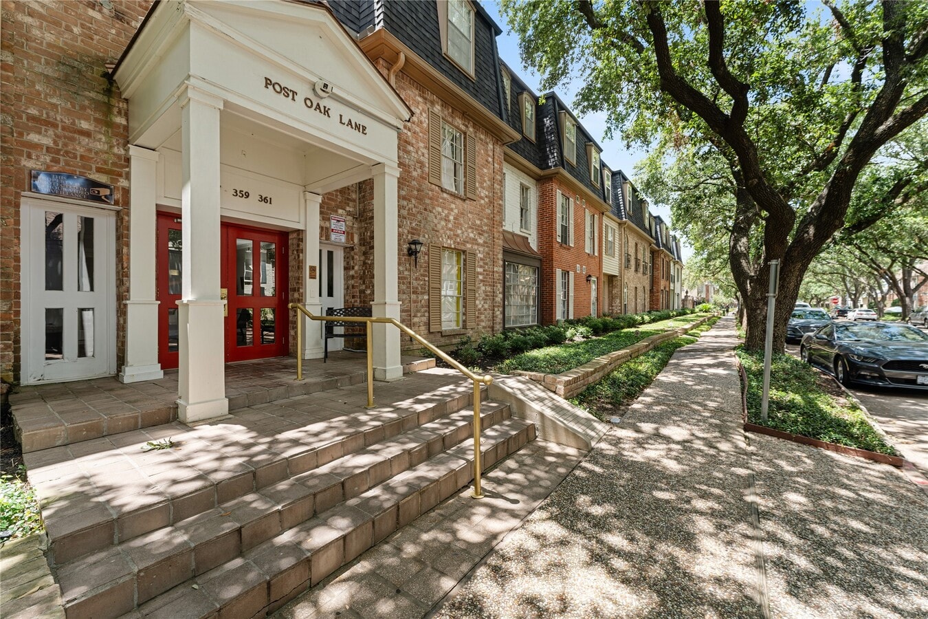 Photo - 359 N Post Oak Ln Unit 127