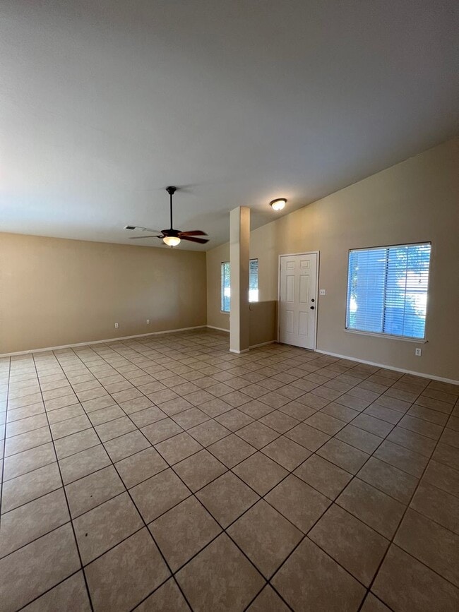 Photo - 2902 Tar Springs Ave