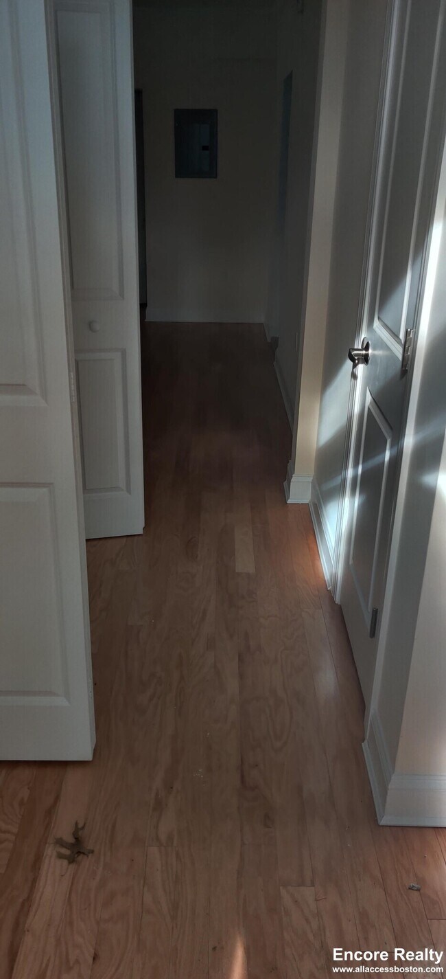 Photo - 37 Auburn St