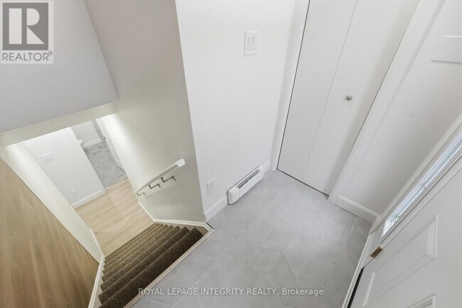 Photo - 2291 Badger Crescent