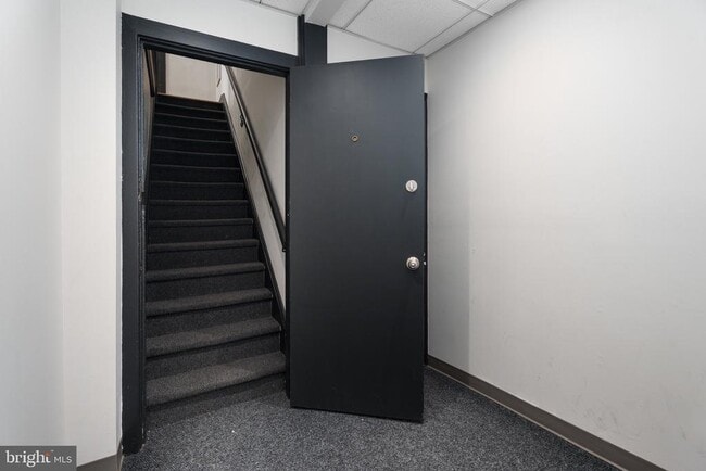 Photo - 357 Nassau St Unit APT A