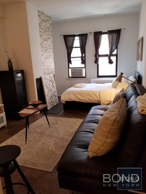 Photo - 235 W 22nd St Apartamento Unidad 4Z