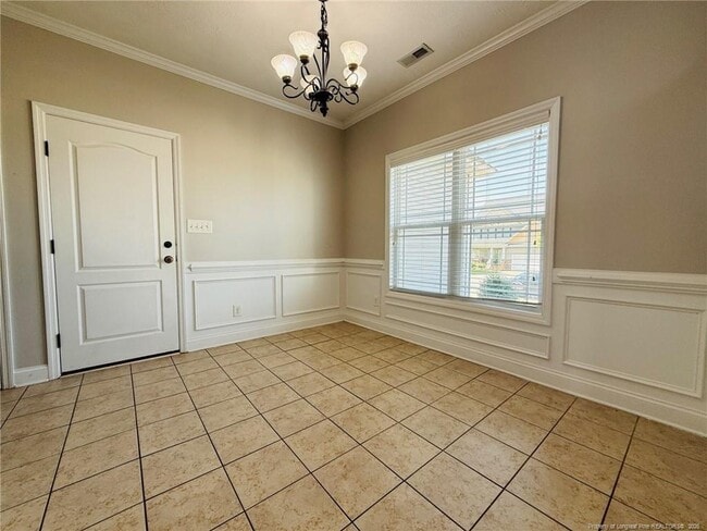 Photo - 4033 Des Planes Ave