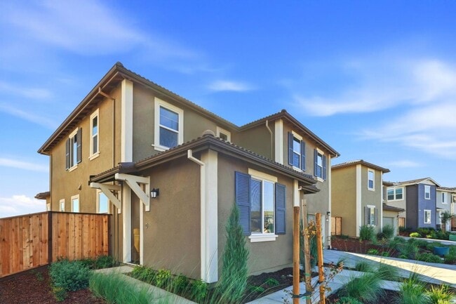 Photo - 5728 Placer Dr