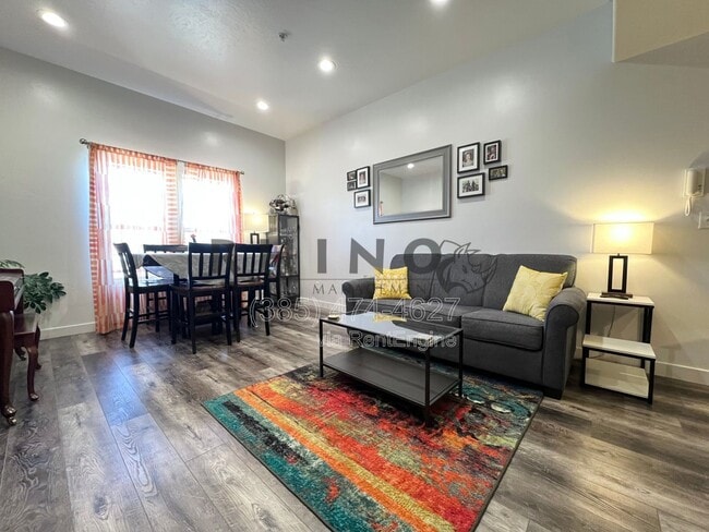 Photo - 4276 S Main St Unit 413