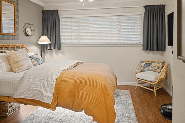 Bedroom - Stonehouse Apartments
