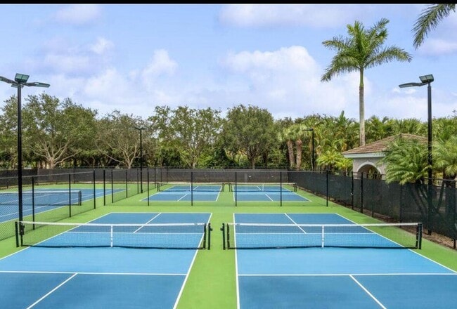 Photo - 2725 Anzio Ct Condo Unit 304