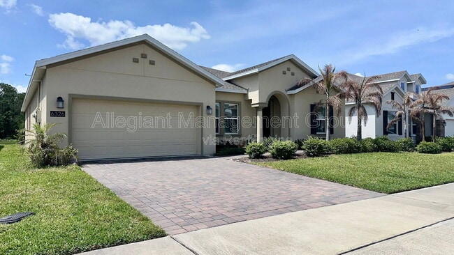 Photo - 6326 Lakepine St