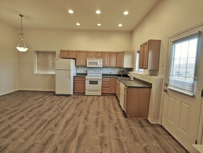 Photo - Lena/Auke Bay, Ocean view, 1 bedroom, 1 full bath, ground floor apartment, heat included - Year L...