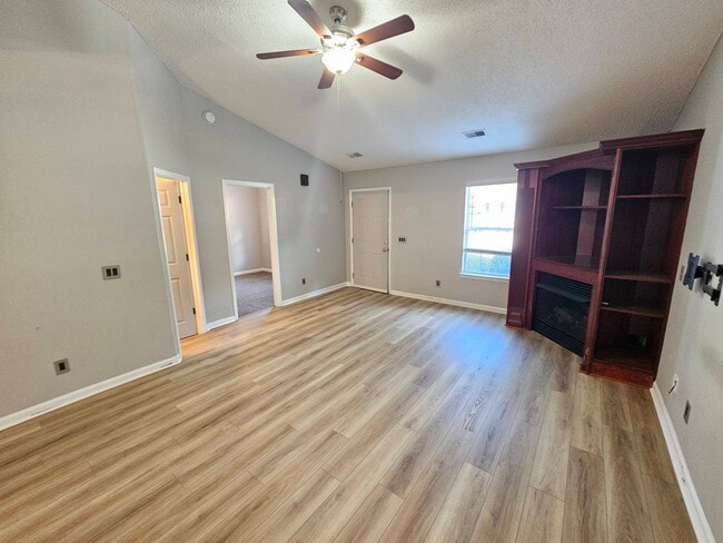 Photo - 114 Fair Haven Way