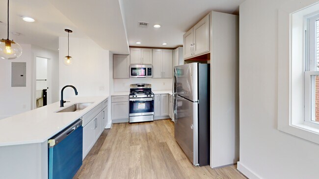 Photo - 1281 Simms Pl NE