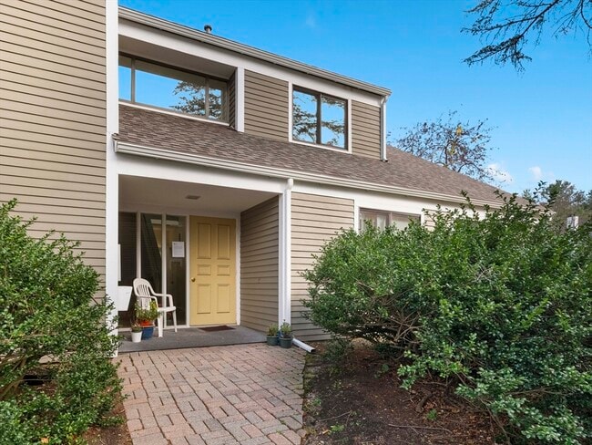 Building Photo - 18 Concord Greene Unit 6