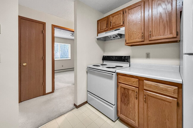 River Oaks Apartments