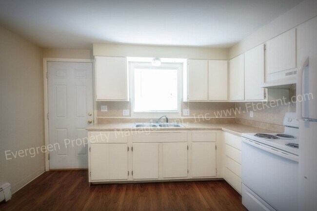 Photo - 3006 Sunset Dr Unidad 2