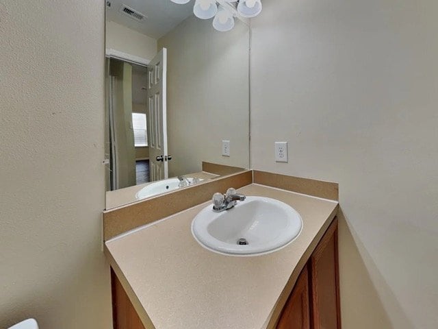 Photo - 19235 Sandelford Dr
