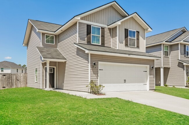 Photo - 135 Sugarberry Cir