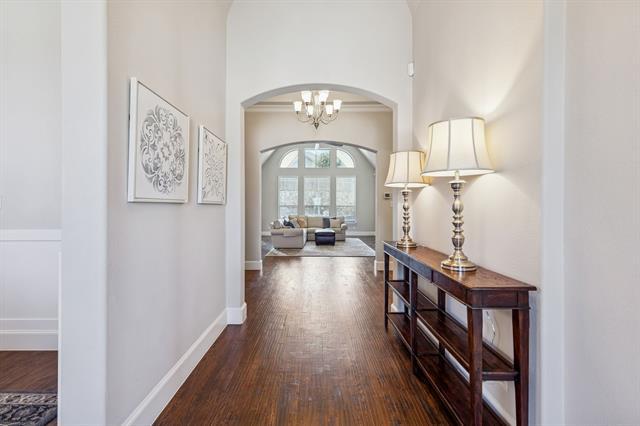 Photo - 701 Cherrywood Dr