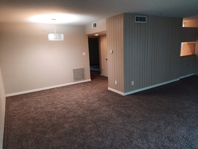 Photo - 5005 N Roosevelt Ave