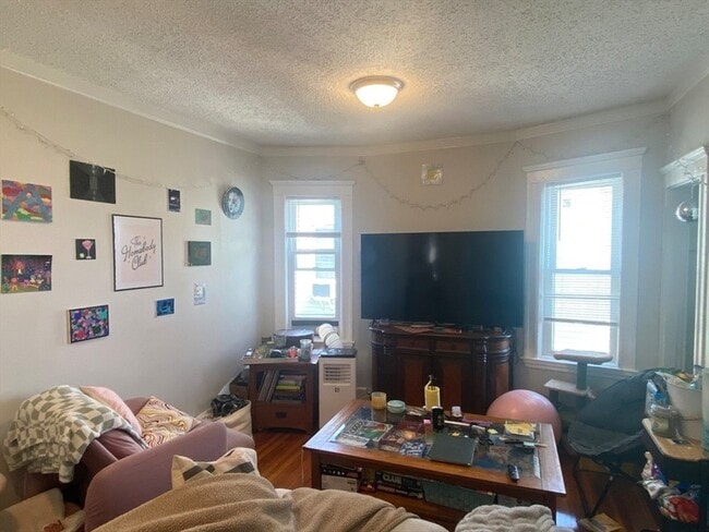 Photo - 40 Temple St Unit 3
