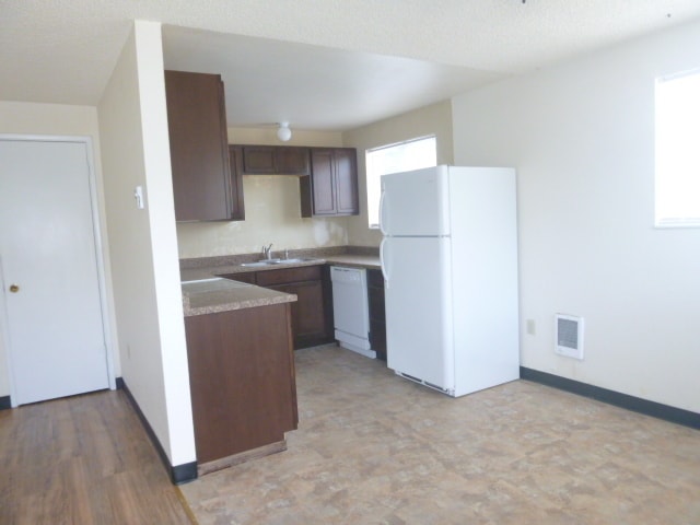 Photo - 2bd 1ba