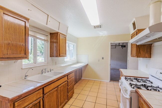 Photo - 3 Bedroom 2 Bath Home